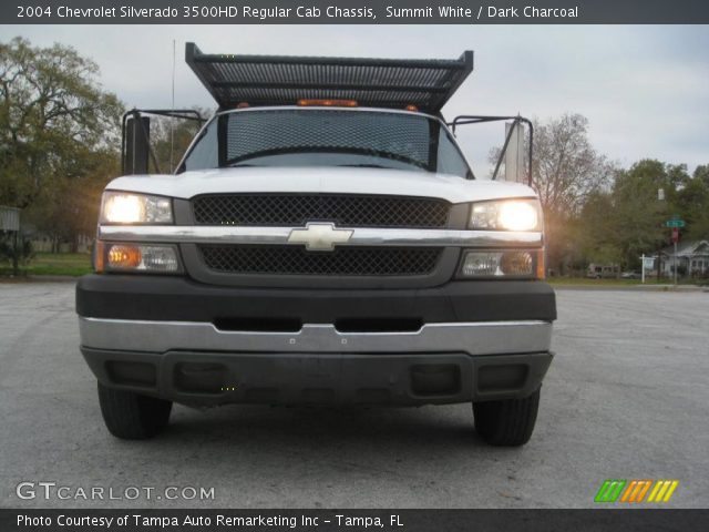 2004 Chevrolet Silverado 3500HD Regular Cab Chassis in Summit White