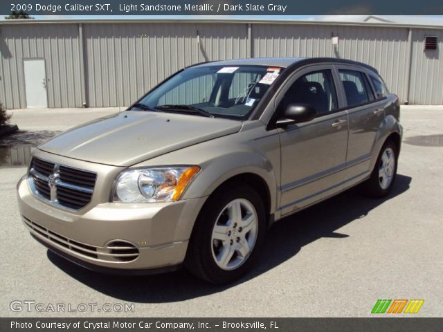 2009 Dodge Caliber SXT in Light Sandstone Metallic