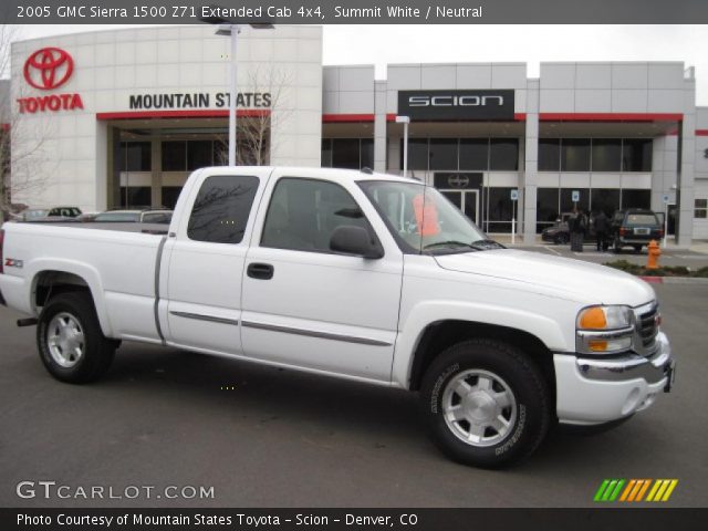 2005 GMC Sierra 1500 Z71 Extended Cab 4x4 in Summit White