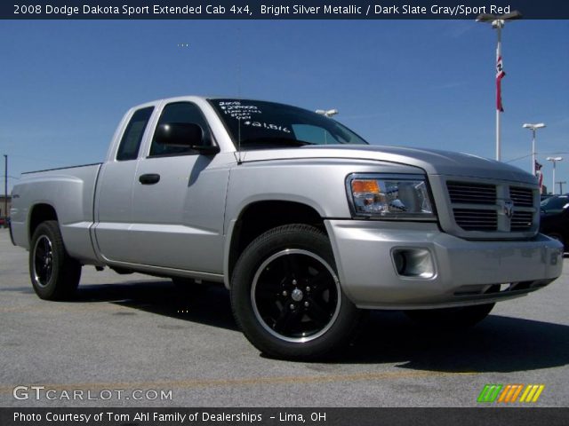 2008 Dodge Dakota Sport Extended Cab 4x4 in Bright Silver Metallic