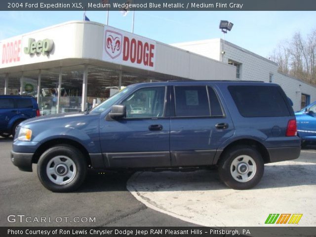 2004 Ford Expedition XLS in Medium Wedgewood Blue Metallic