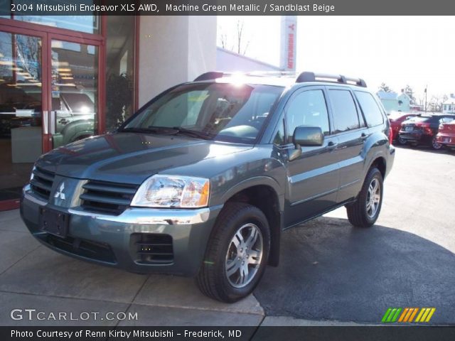 2004 Mitsubishi Endeavor XLS AWD in Machine Green Metallic