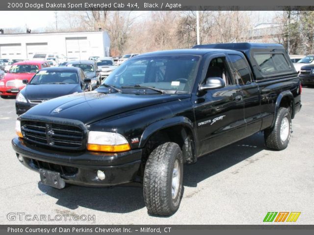 2000 Dodge Dakota Sport Extended Cab 4x4 in Black