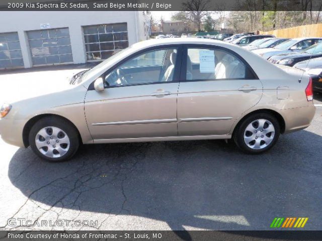 2009 Kia Spectra EX Sedan in Sand Beige Metallic