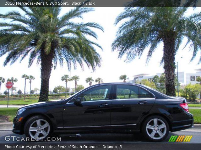 2010 Mercedes-Benz C 300 Sport in Black