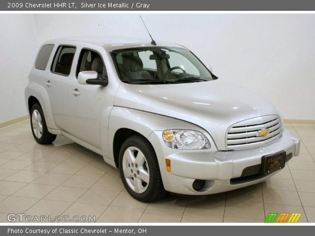 2009 Chevrolet HHR LT in Silver Ice Metallic