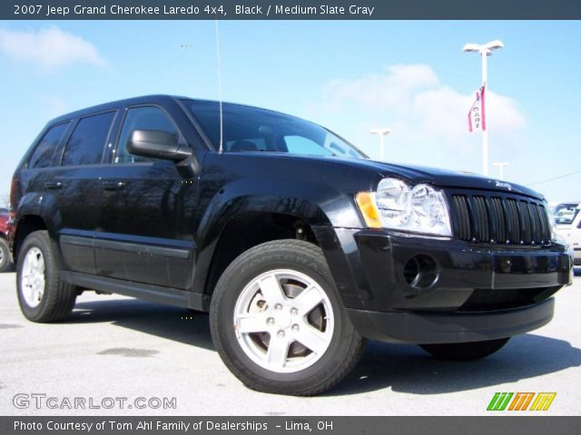 2007 Jeep Grand Cherokee Laredo 4x4 in Black