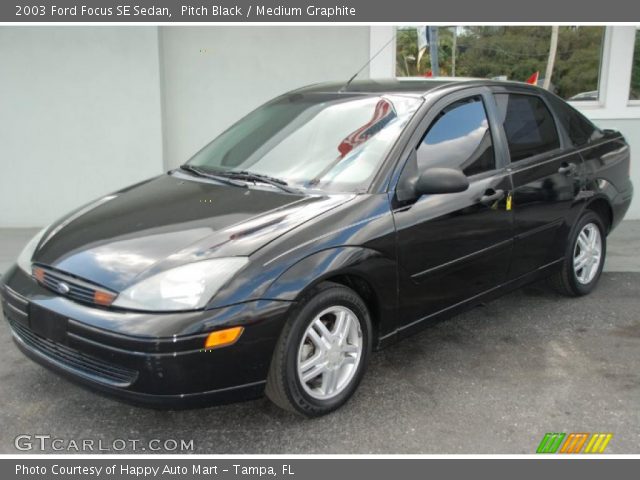 2003 Ford Focus SE Sedan in Pitch Black