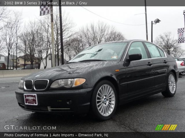 2002 BMW 3 Series 330i Sedan in Jet Black
