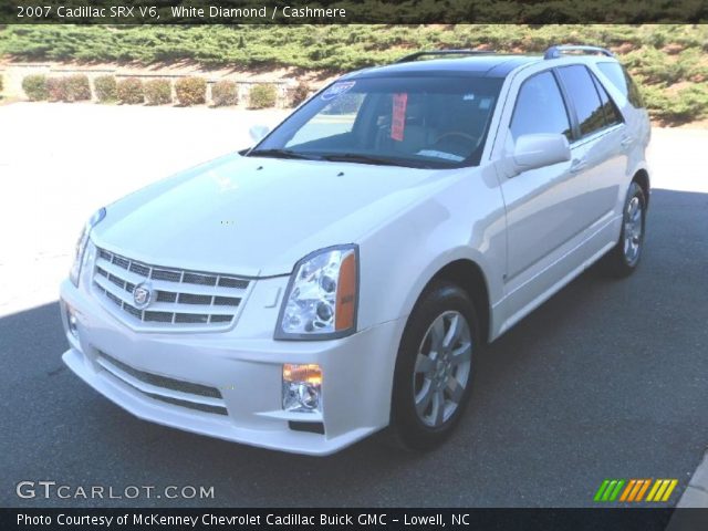 2007 Cadillac SRX V6 in White Diamond
