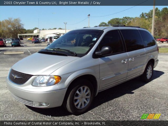 2003 Chrysler Town & Country LXi in Bright Silver Metallic