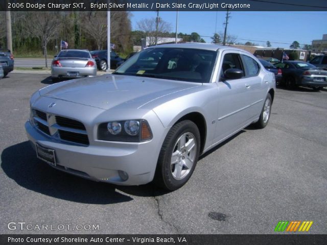 2006 Dodge Charger SXT in Bright Silver Metallic