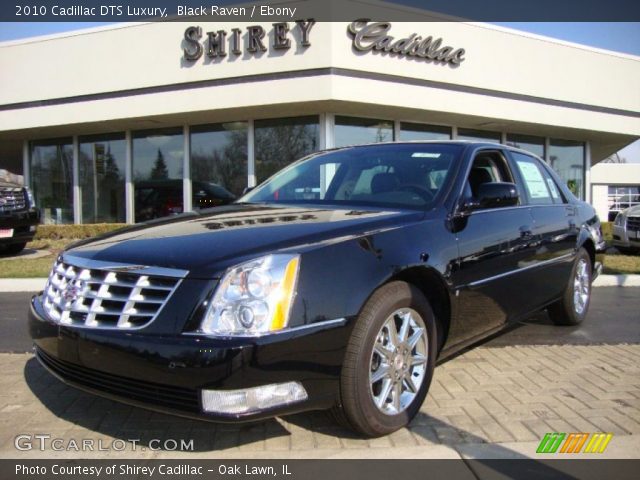 2010 Cadillac DTS Luxury in Black Raven