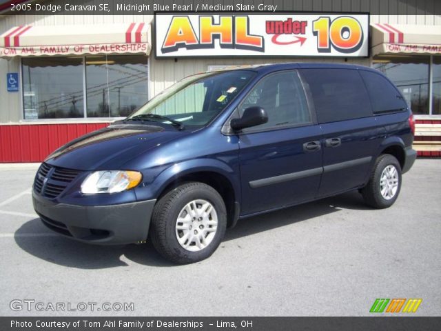 2005 Dodge Caravan SE in Midnight Blue Pearl