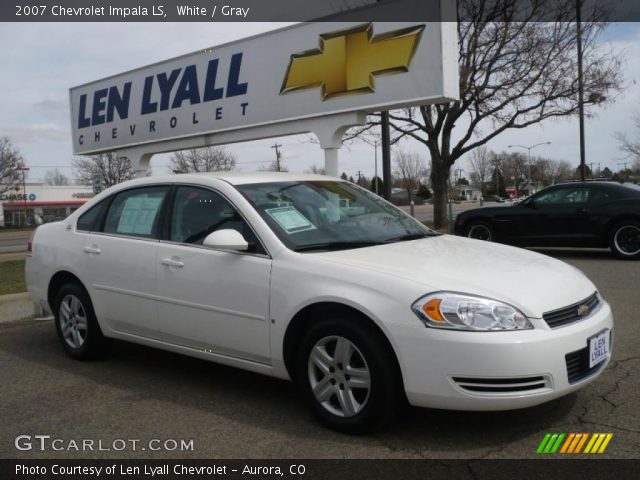2007 Chevrolet Impala LS in White
