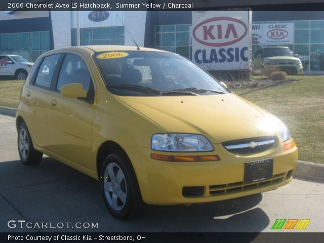 2006 Chevrolet Aveo LS Hatchback in Summer Yellow