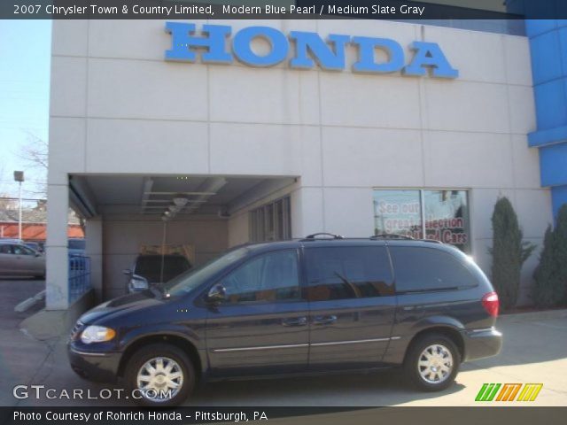 2007 Chrysler Town & Country Limited in Modern Blue Pearl