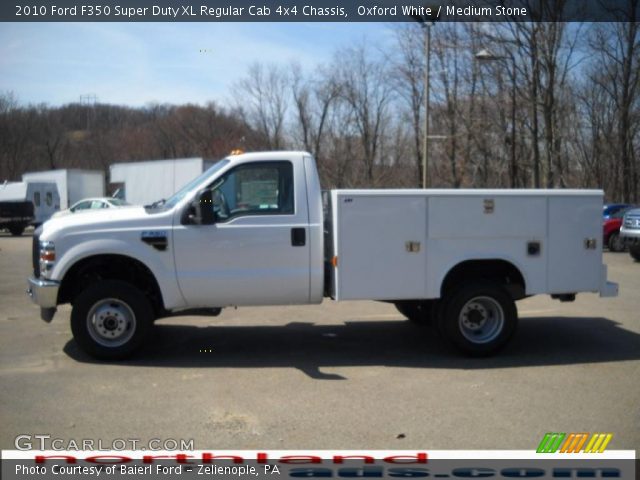 2010 Ford F350 Super Duty XL Regular Cab 4x4 Chassis in Oxford White