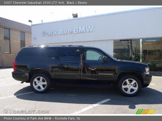 2007 Chevrolet Suburban 1500 LTZ 4x4 in Black