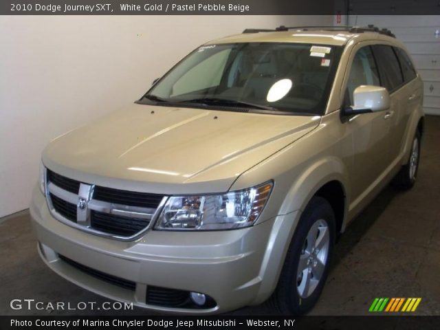 2010 Dodge Journey SXT in White Gold