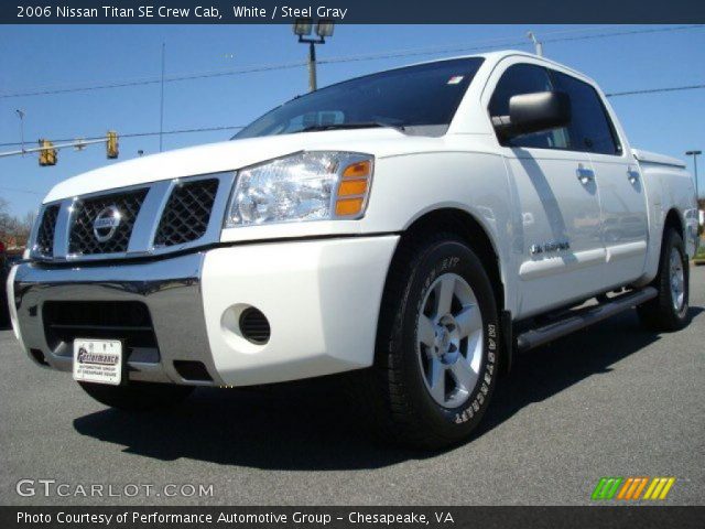 2006 Nissan Titan SE Crew Cab in White