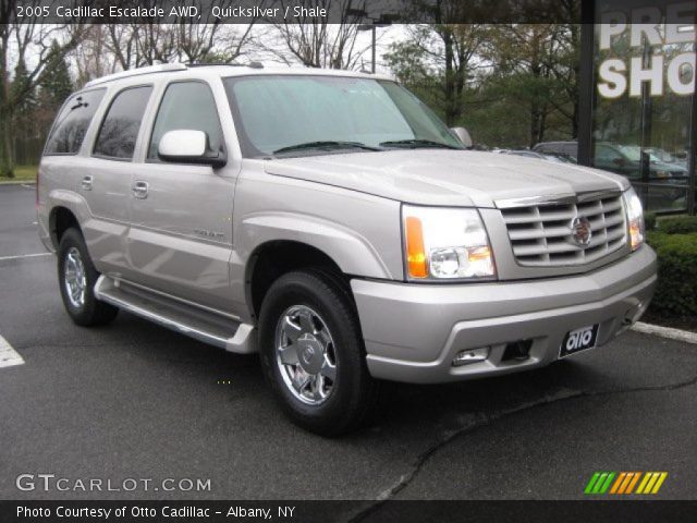 2005 Cadillac Escalade AWD in Quicksilver