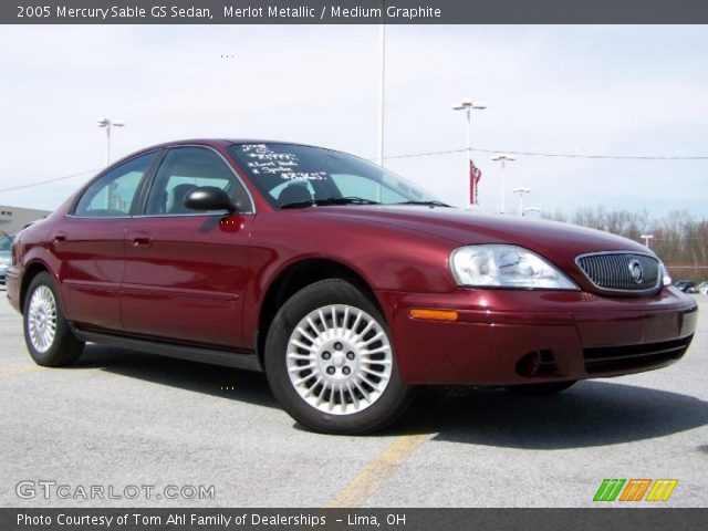 2005 Mercury Sable GS Sedan in Merlot Metallic