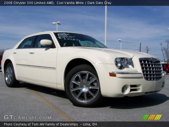 2008 Chrysler 300 Limited AWD in Cool Vanilla White