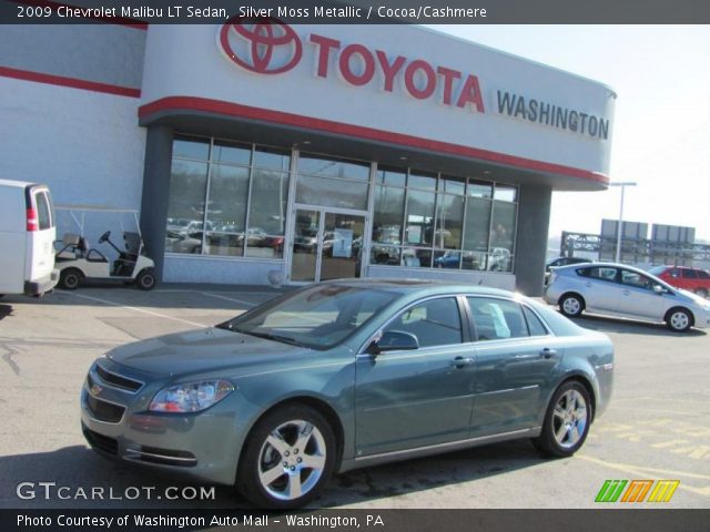2009 Chevrolet Malibu LT Sedan in Silver Moss Metallic