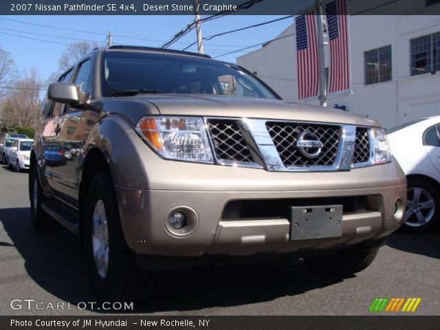 2007 Nissan Pathfinder SE 4x4 in Desert Stone