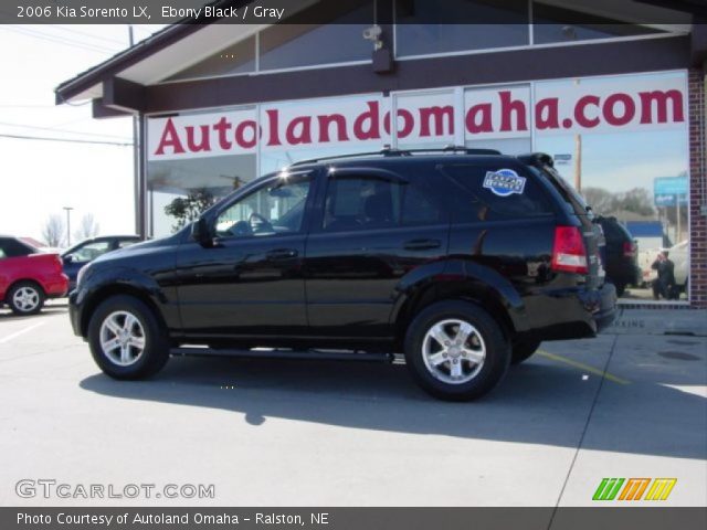 2006 Kia Sorento LX in Ebony Black