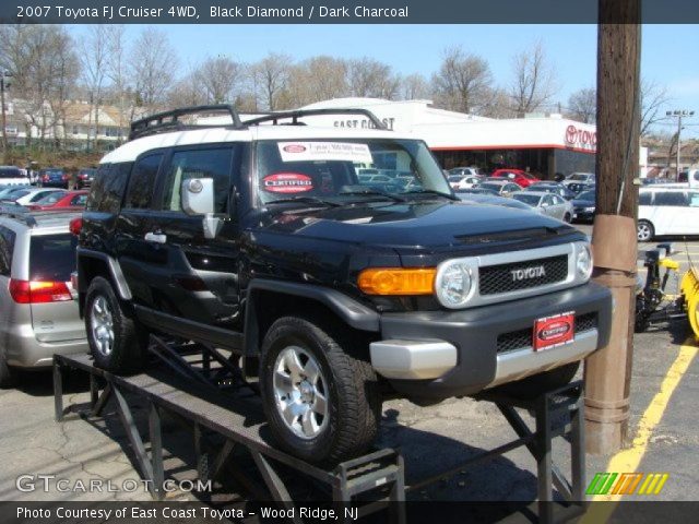 2007 Toyota FJ Cruiser 4WD in Black Diamond