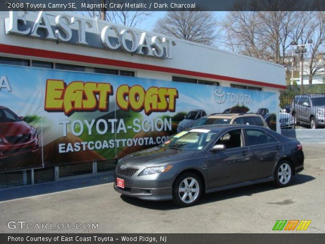 2008 Toyota Camry SE in Magnetic Gray Metallic