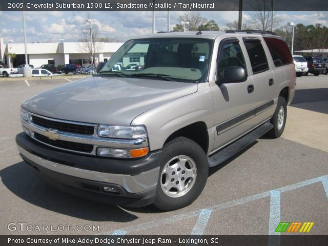 2005 Chevrolet Suburban 1500 LS in Sandstone Metallic