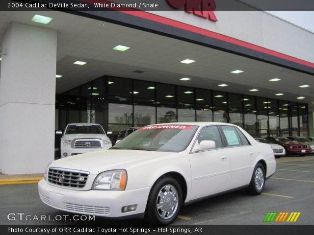 2004 Cadillac DeVille Sedan in White Diamond