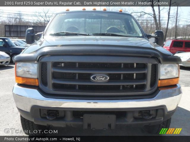 2001 Ford F250 Super Duty XL Regular Cab in Dark Highland Green Metallic