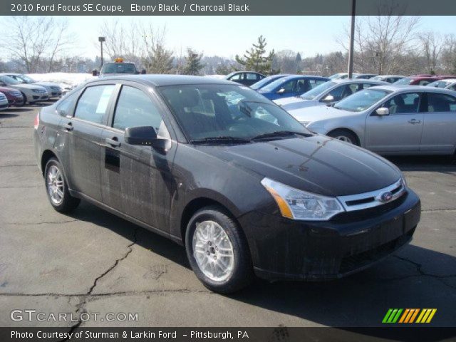 2010 Ford Focus SE Coupe in Ebony Black