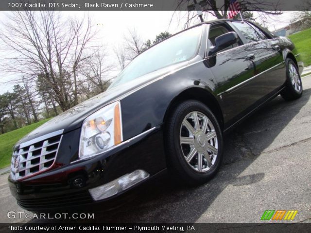 2007 Cadillac DTS Sedan in Black Raven