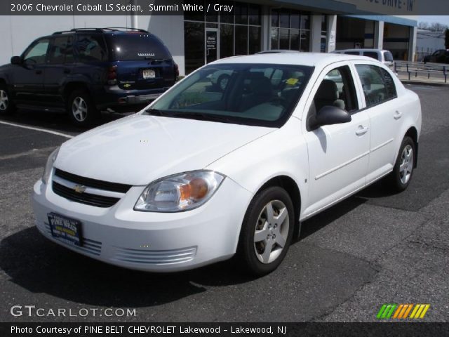 2006 Chevrolet Cobalt LS Sedan in Summit White