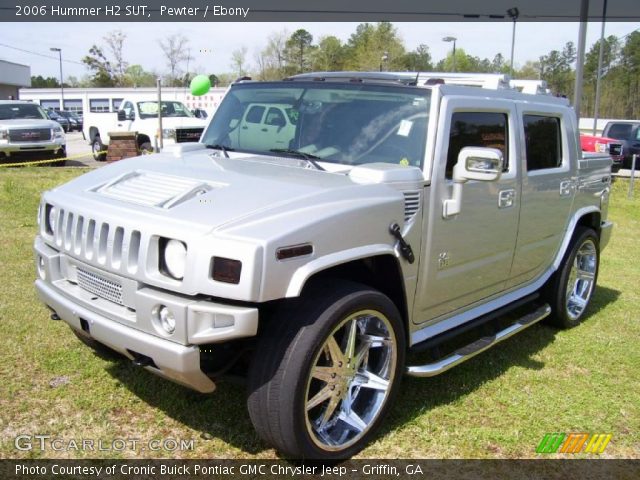 2006 Hummer H2 SUT in Pewter