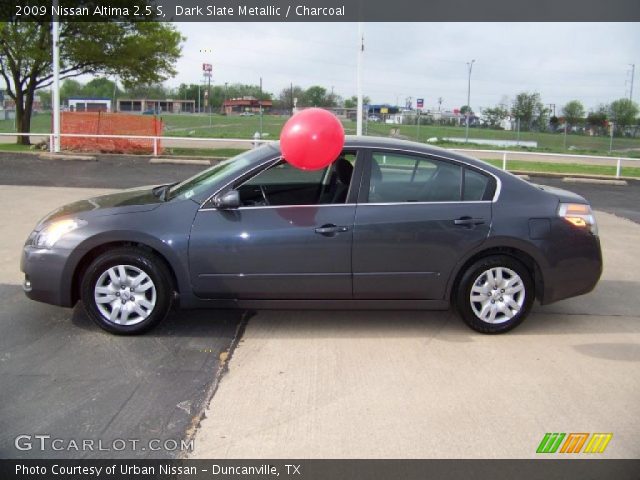 2009 Nissan Altima 2.5 S in Dark Slate Metallic