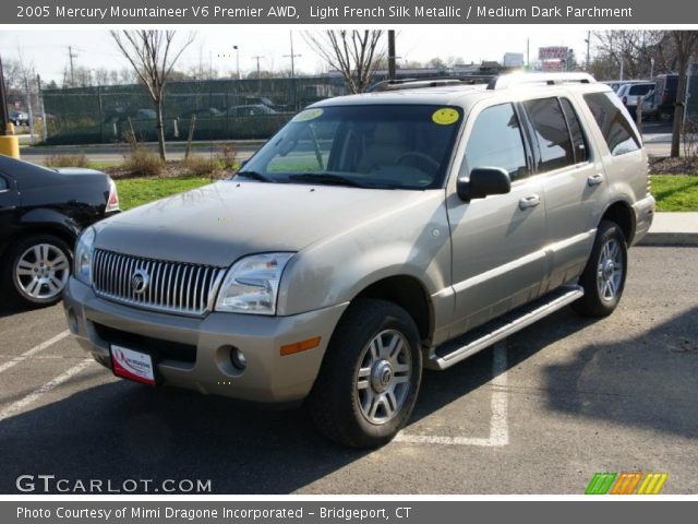 2005 Mercury Mountaineer V6 Premier AWD in Light French Silk Metallic