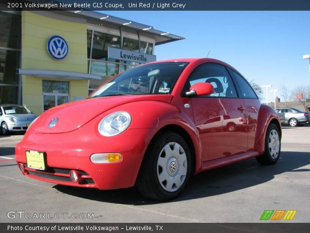 2001 Volkswagen New Beetle GLS Coupe in Uni Red