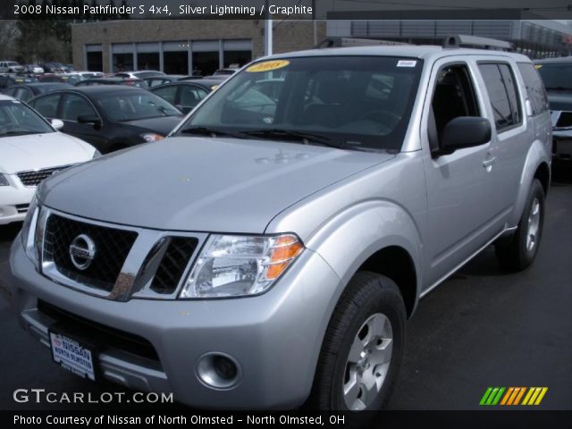 2008 Nissan Pathfinder S 4x4 in Silver Lightning