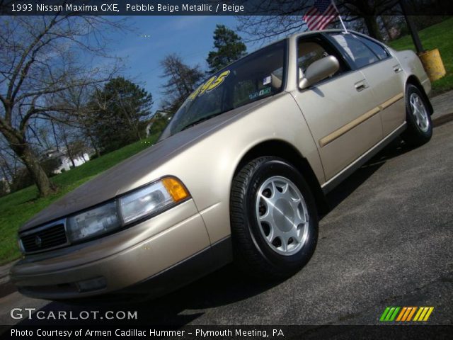 1993 Nissan Maxima GXE in Pebble Beige Metallic