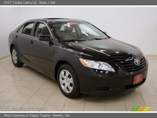 2007 Toyota Camry LE in Black