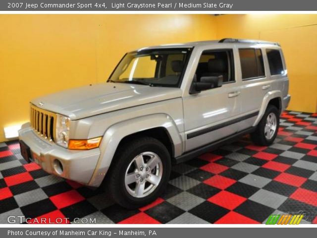 2007 Jeep Commander Sport 4x4 in Light Graystone Pearl