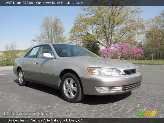 1997 Lexus ES 300 in Cashmere Beige Metallic