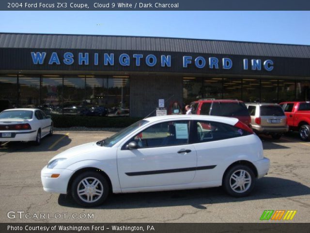 2004 Ford Focus ZX3 Coupe in Cloud 9 White