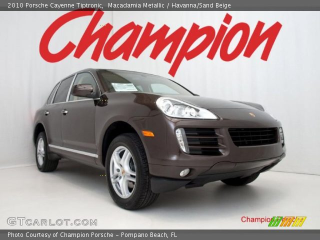 2010 Porsche Cayenne Tiptronic in Macadamia Metallic